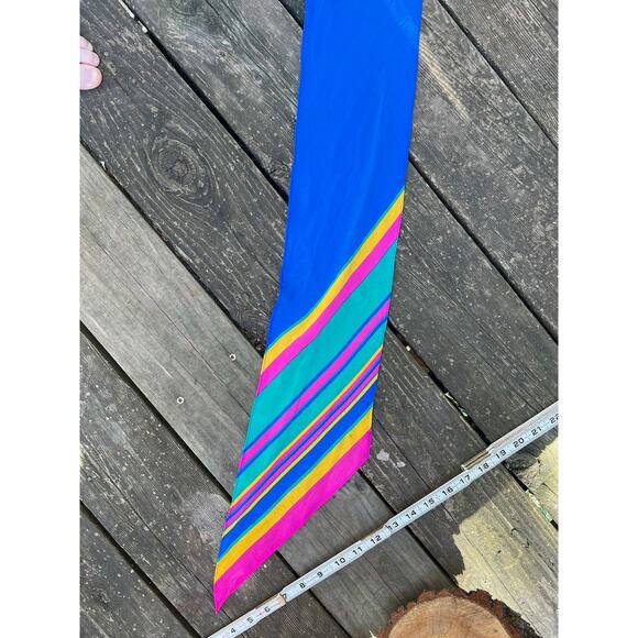 Liz Claiborne scarf oblong blue pink yellow - Picture 11 of 15